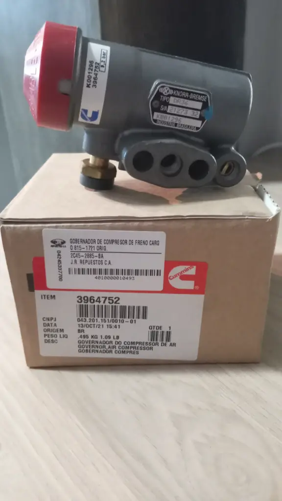 GOBERNADOR DE COMPRESOR DE FRENO CARGO 815-1721 ORIG.