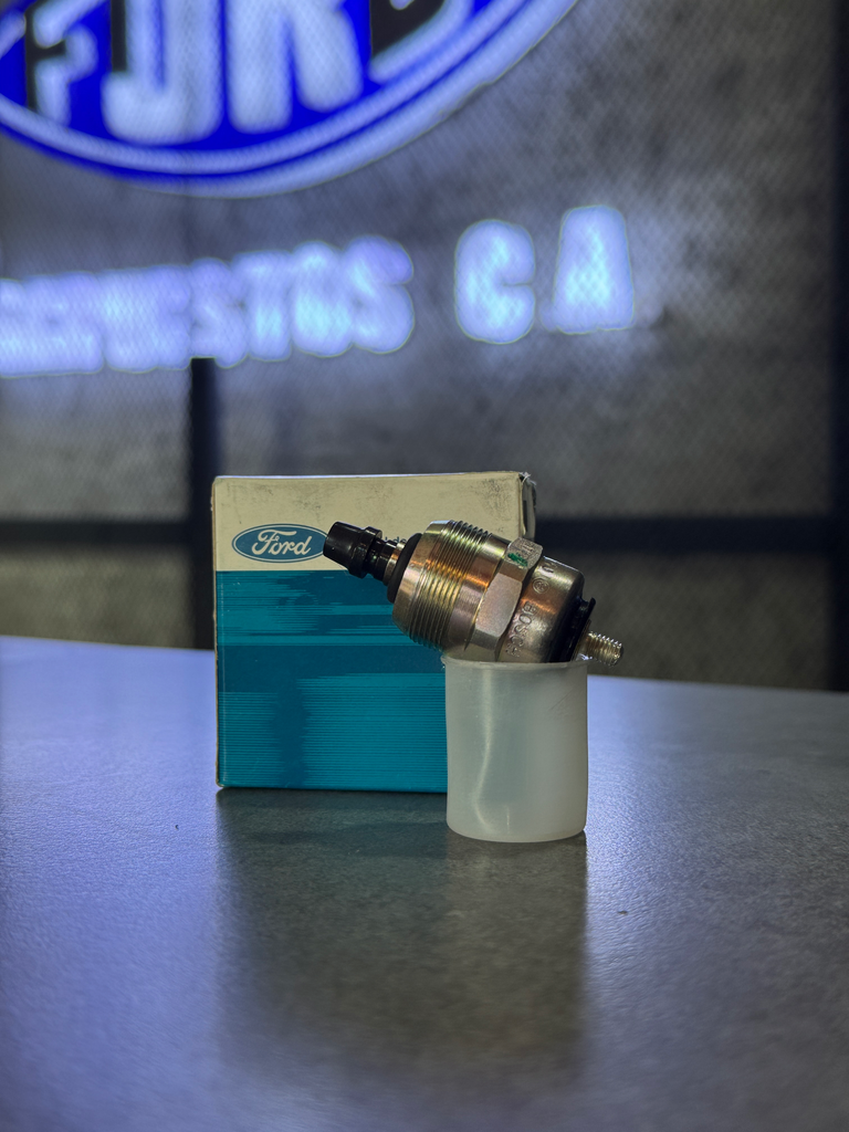 SOLENOIDE DE APAGADO BOMBA DE INYECCION  C-815 ORIG