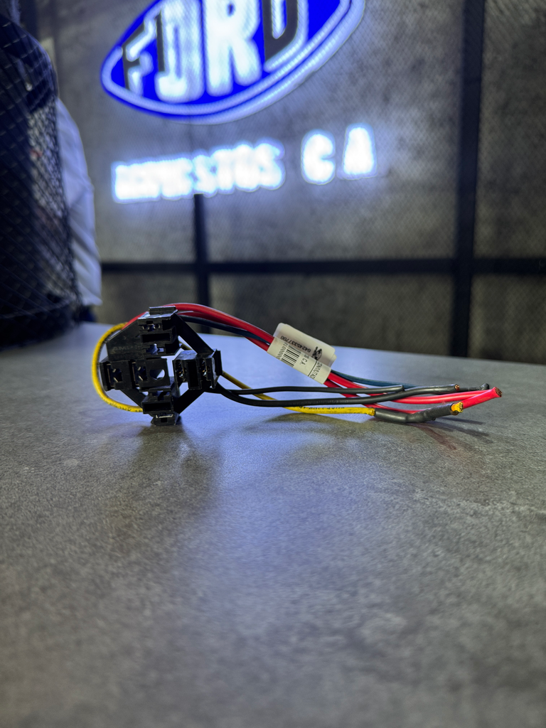 CONECTOR DE CONMUTADOR