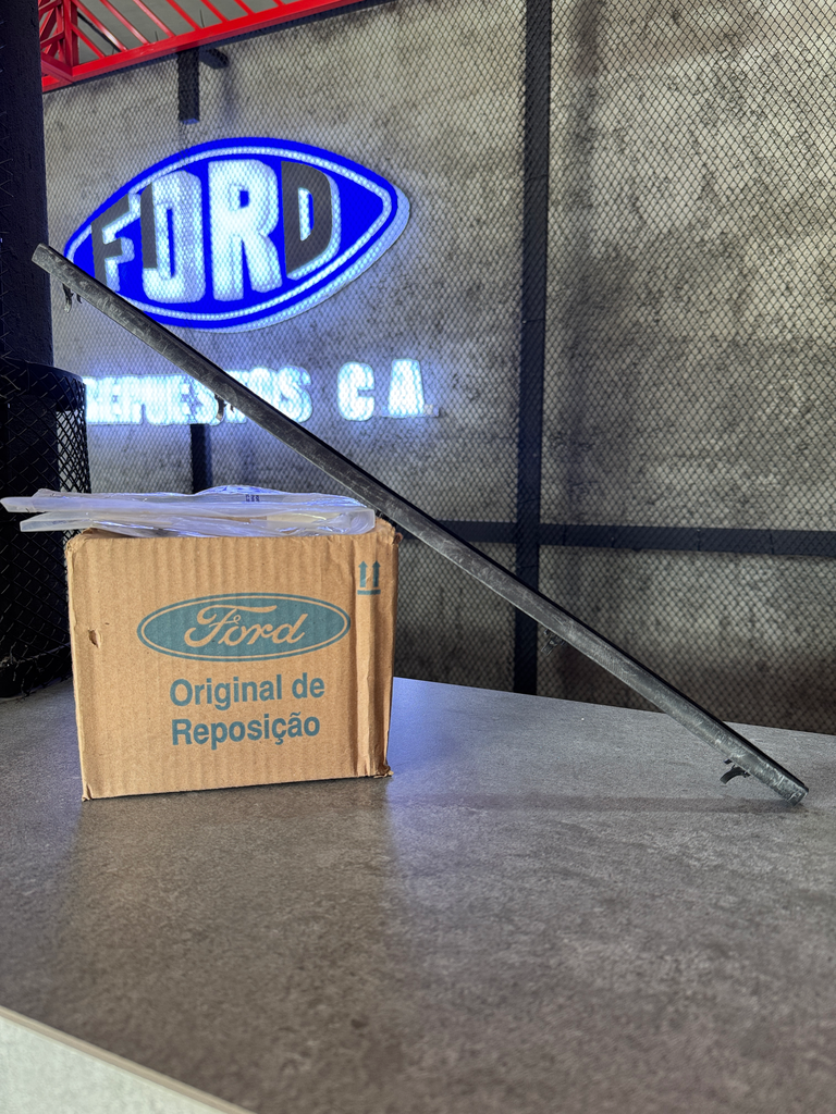 LAME VIDRIO DE PUERT RH-LH INT CARGO TODOS