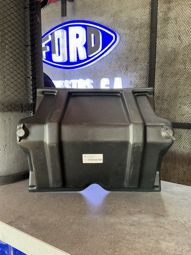[XC45-10A687-AA] TAPA DE BATERIA CARGO 815