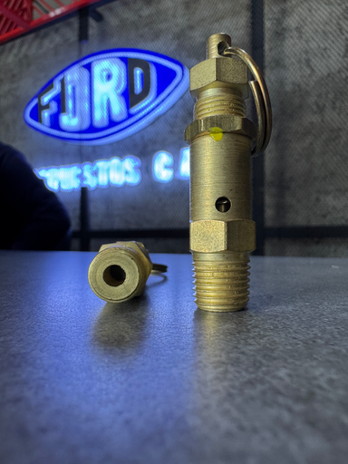 [XC45-2A550-BA/GEN1] VALVULA DE SEGURIDAD BOMBONA (BRONCE) CARGO 815/1721 GEN