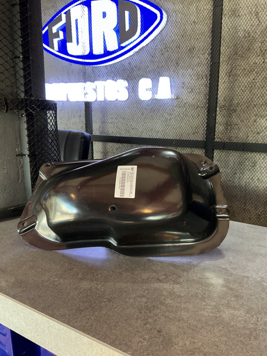 [1C45-13A175-AB] PROTECTOR DE FARO LH CARGO 815-2632