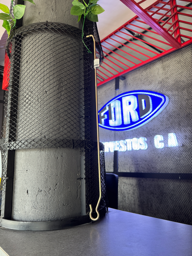 [85HB-16826-BA] VARILLA DE CAPOT FORD CARGO TODOS
